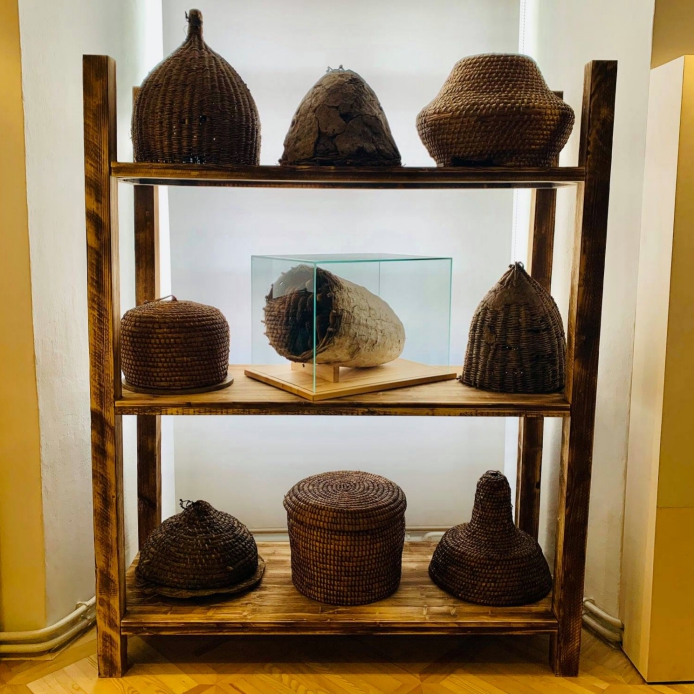 Pogled v čebelarsko preteklost